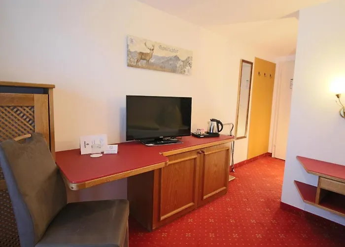 Hilleprandt - Adults Only