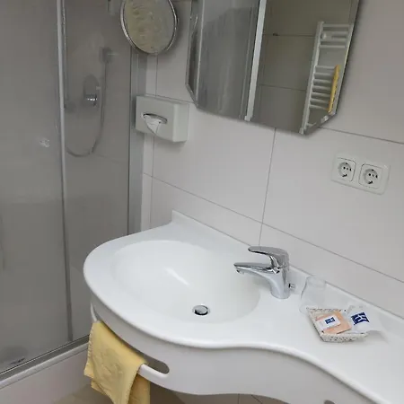 Hilleprandt - Adults Only Garmisch-Partenkirchen